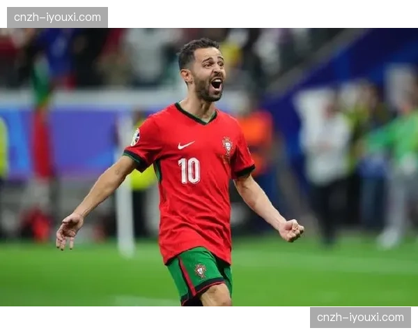 B席内收组织衔接葡萄牙进攻 曼城中场战术自由度决定前场创造力上限